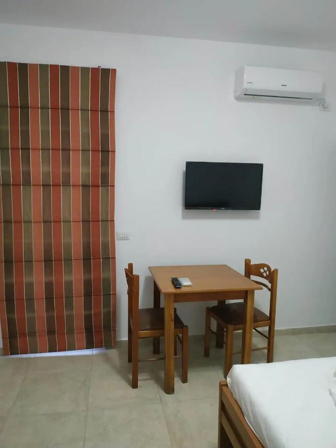 River Bridge Private Room Гирокастра Экстерьер фото